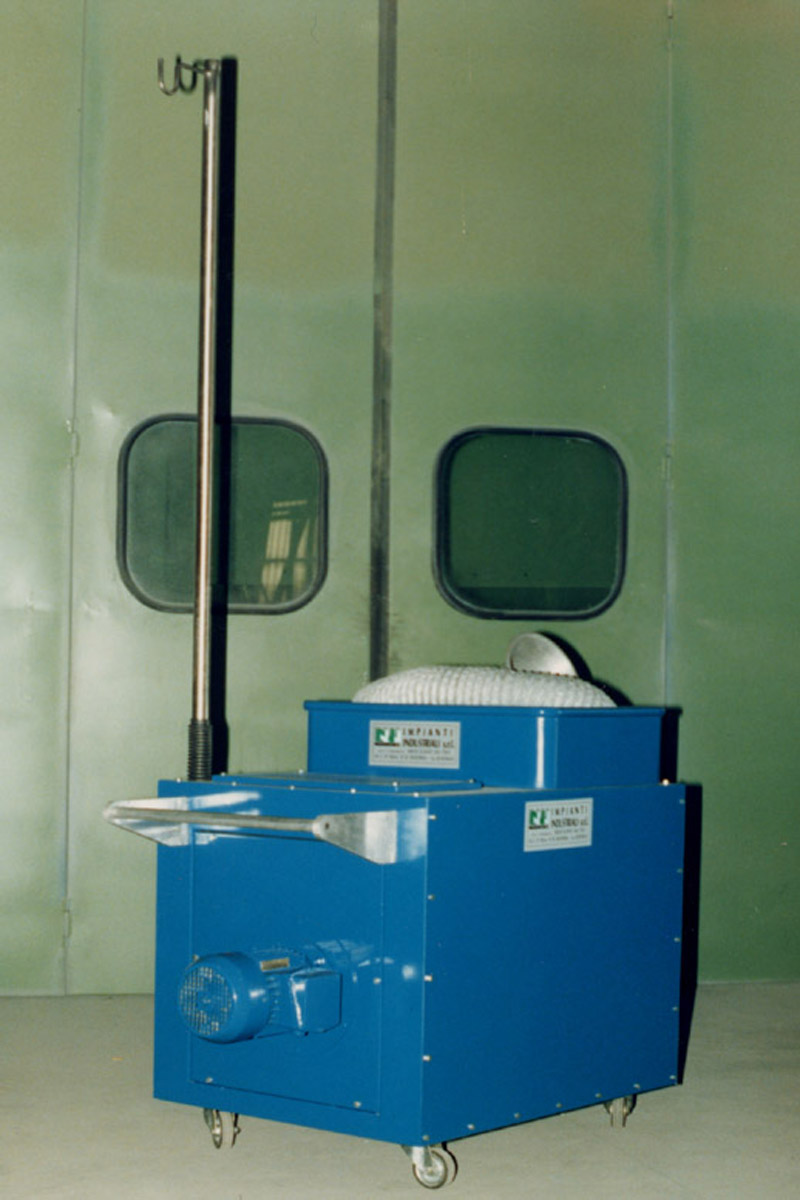 Aspiratori carrellati Unità di aspirazione fumi saldatura completo di flitro a carbone attivo.