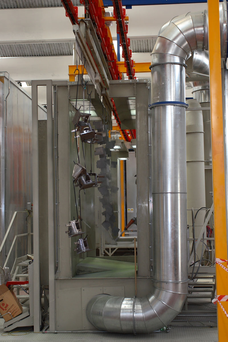 Cabina di verniciatura per vernici a polvere